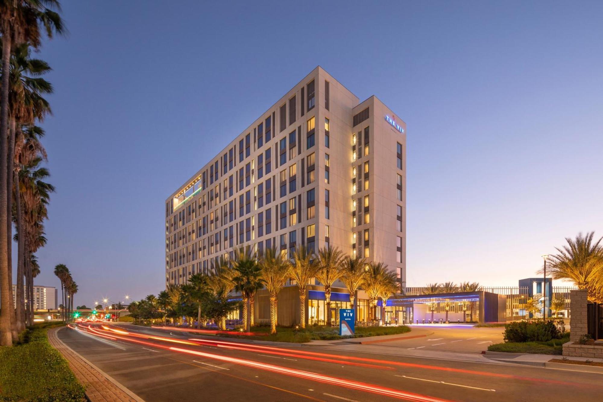 The Viv Hotel, Anaheim, A Tribute Portfolio Hotel Exterior foto Hilton San Diego Bayfront